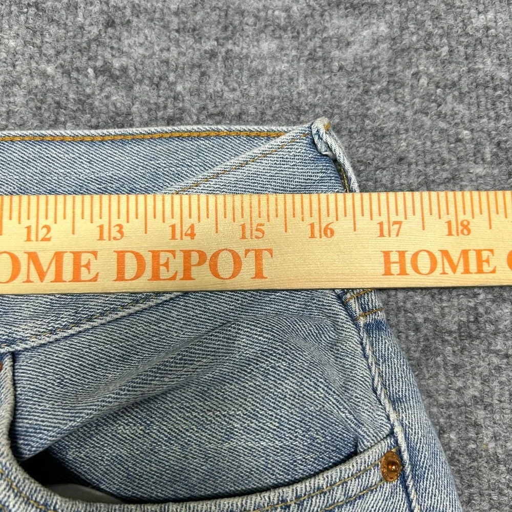 Levi's 550 Relaxed Fit Jeans Mens Light Blue Wash Denim Cotton Zip Fly - 33X32.5
